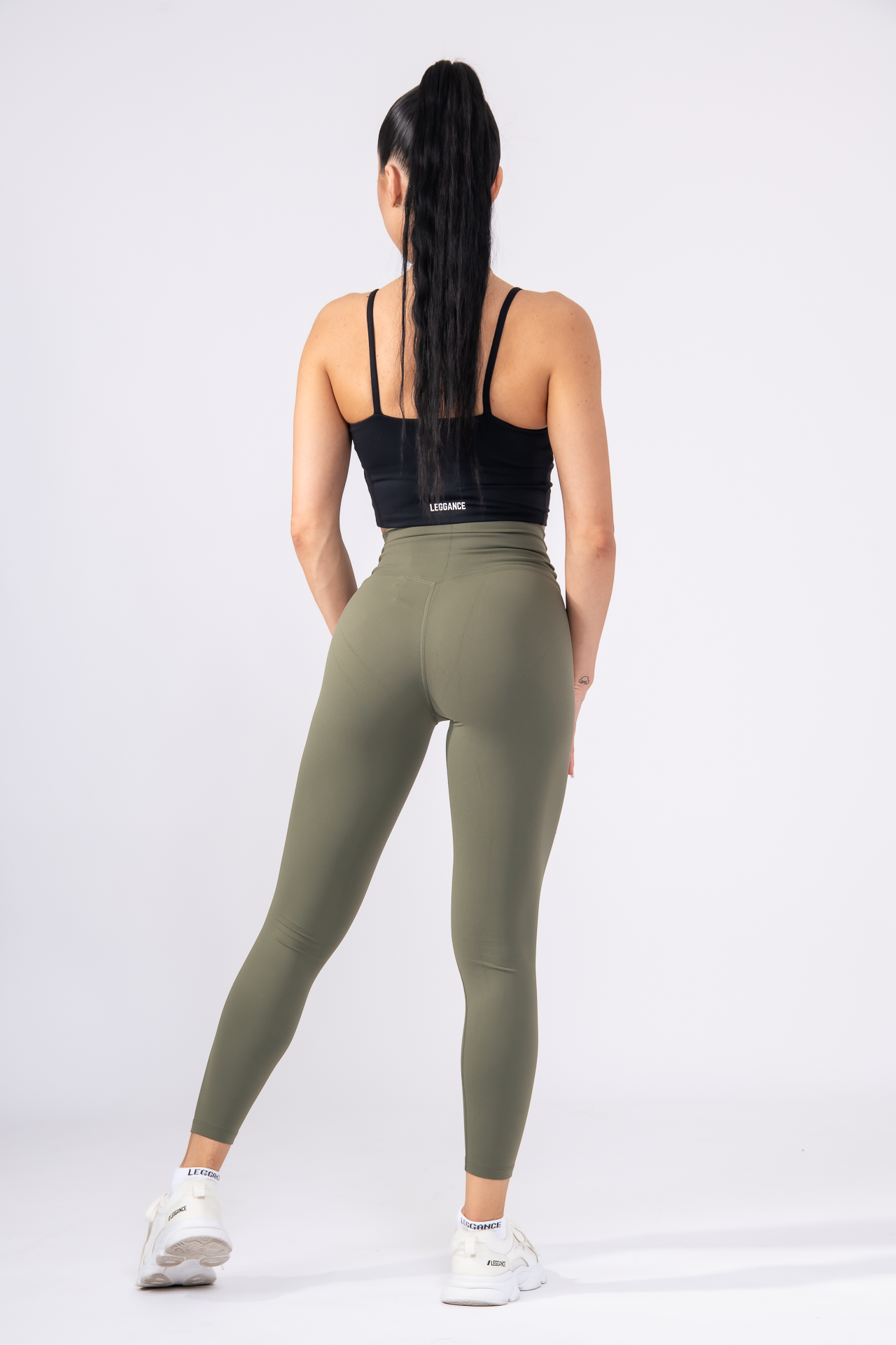 Tar-Green