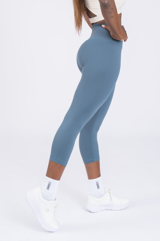 Soft-Skin Capri Deep-Jade Leggings